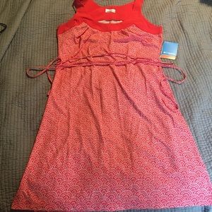 Columbia Sun Dress choral patterned spf material.